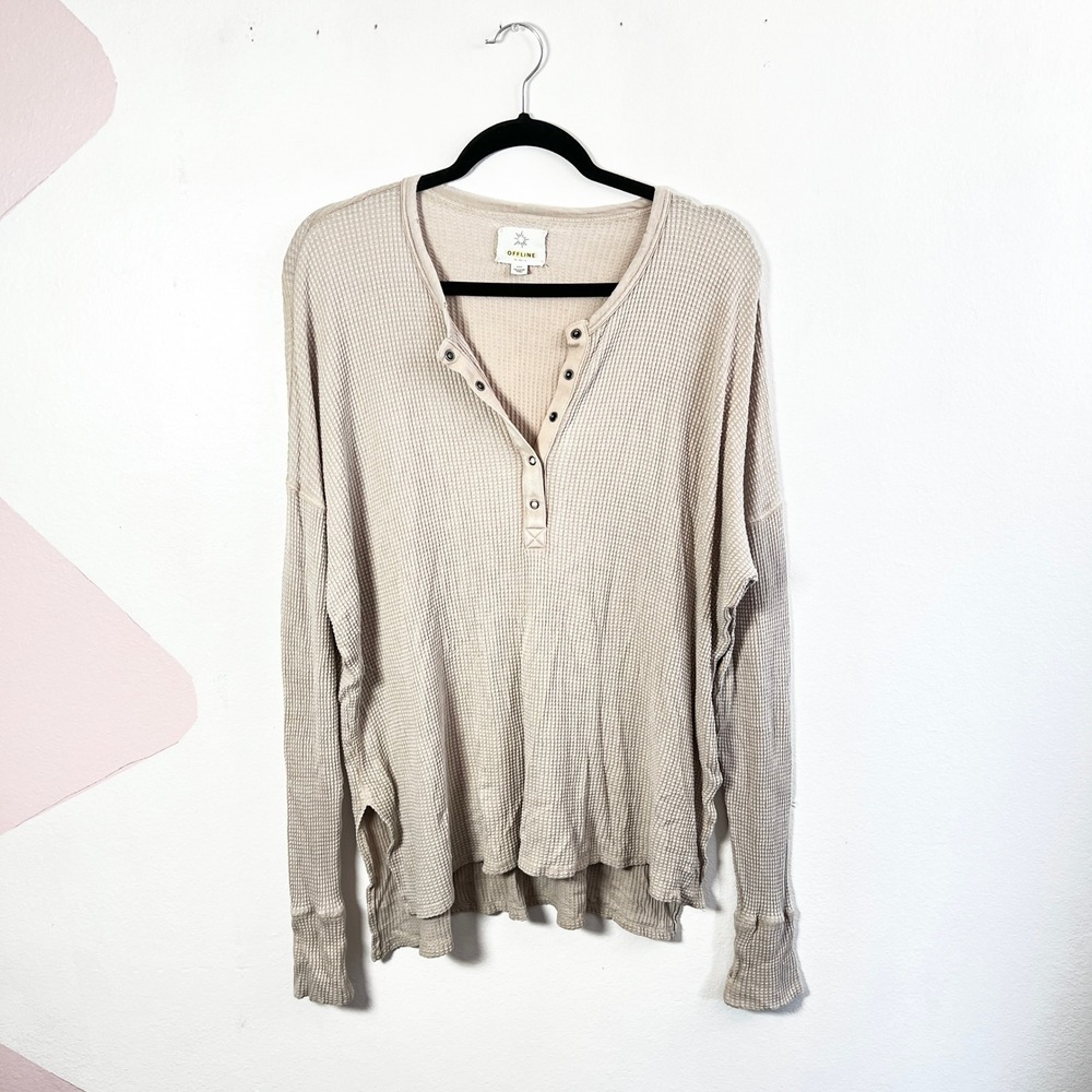 OFFLINE by Aerie Henley Top Size M Beige Waffle Knit‎ Thumbhole Oversized